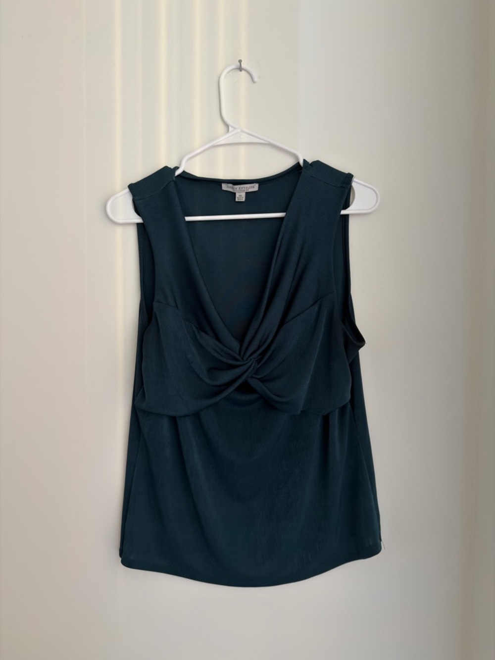 Green Twist Front Tank Top Blouse